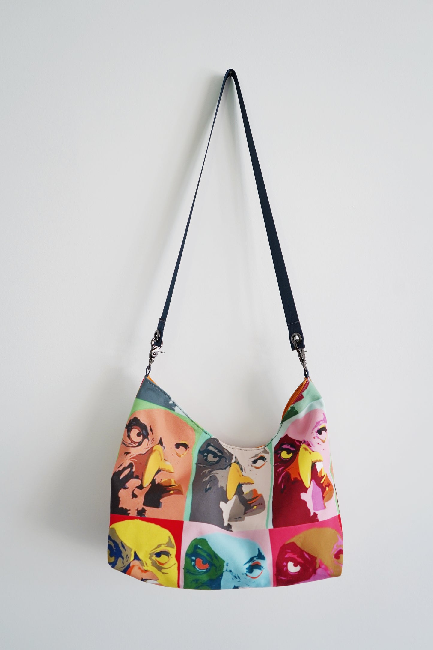 Seagull with Cig 3 accessory bag Flyn_Costello_Art