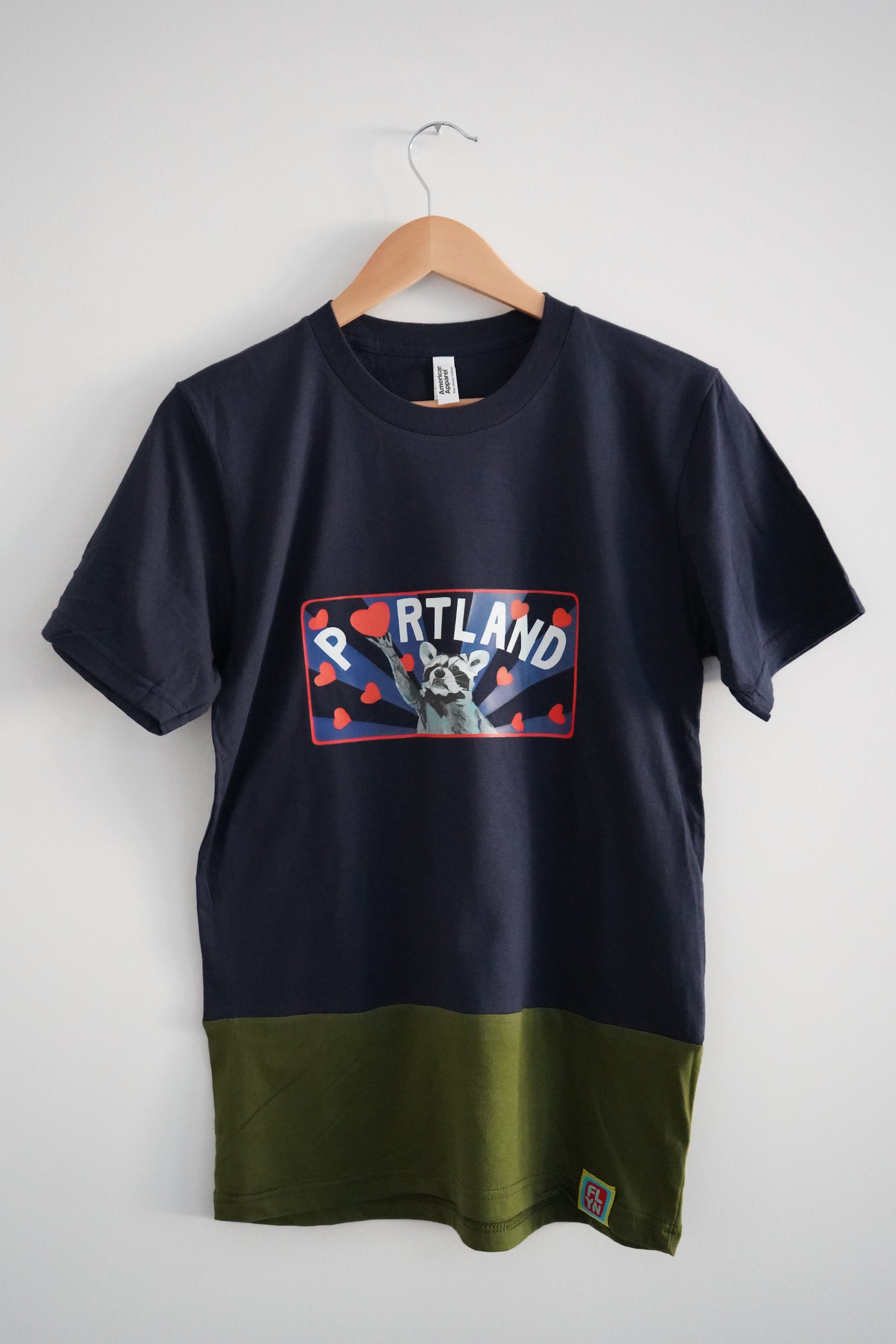 Portland Raccoon Colorblock t-shirt FlynHats